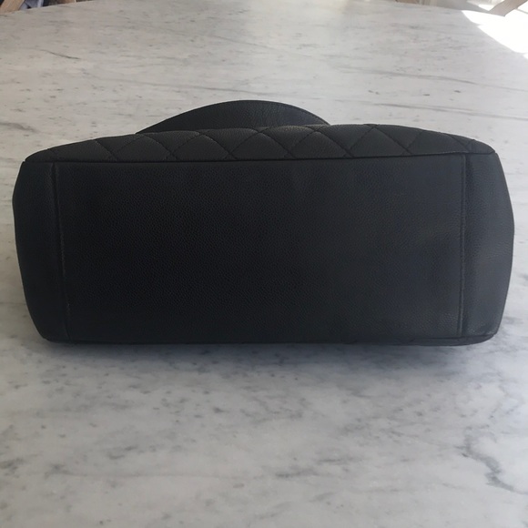 Gorgeous Chanel GST cavier - Picture 2 of 6